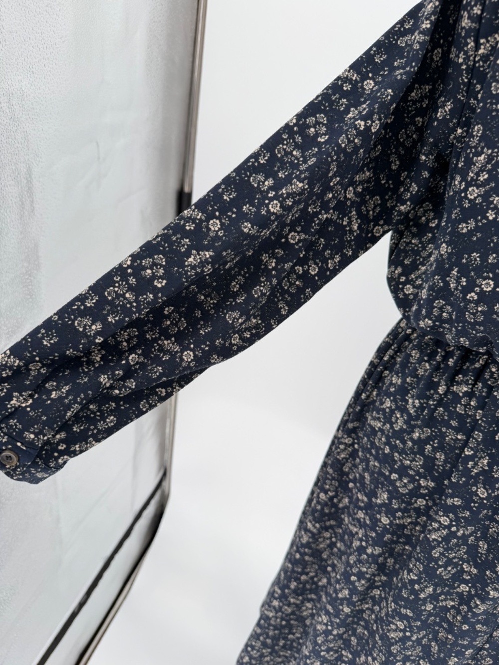 Button Navy Blue Calico‎ Floral Mock Neck Long Sleeve Midi Dress - Picture 9 of 9